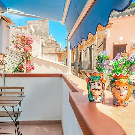 Dafni E Naide 4* Cefalu