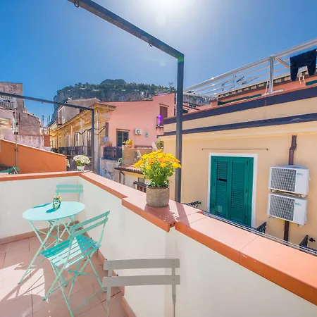 Bed & Breakfast Dafni E Naide Cefalu