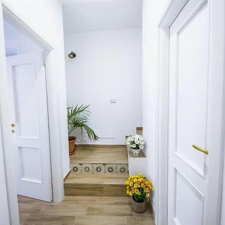 Dafni E Naide Cefalu