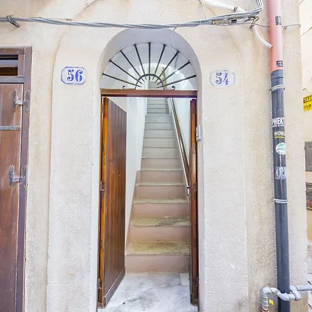 Bed & Breakfast Dafni E Naide