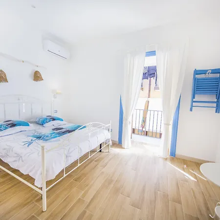 Bed & Breakfast Dafni E Naide