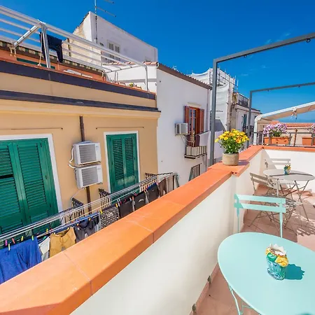 Bed & Breakfast Dafni E Naide