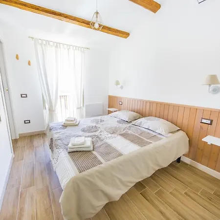 Dafni E Naide * Cefalù