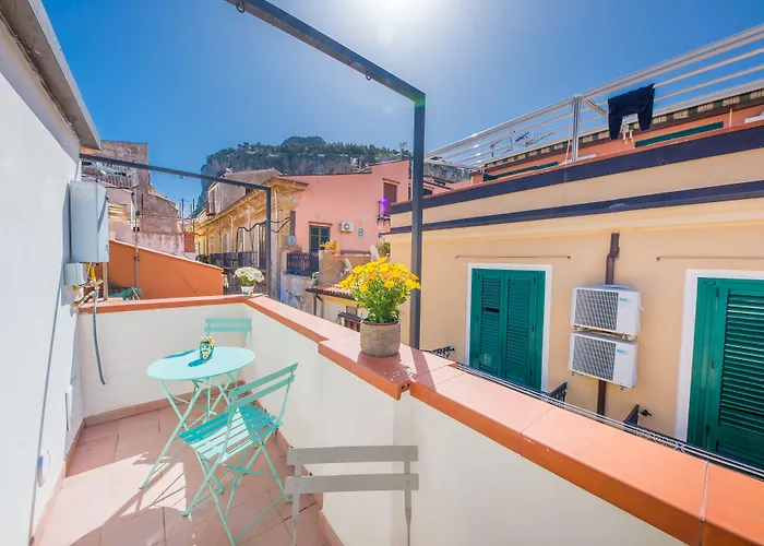 ベッド・アンド・ブレックファスト Dafni E Naide チェファル