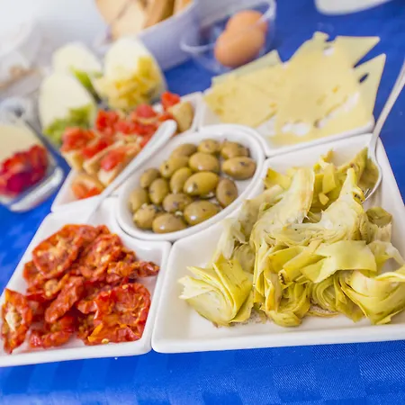 Frühstückspension Dafni E Naide 4*