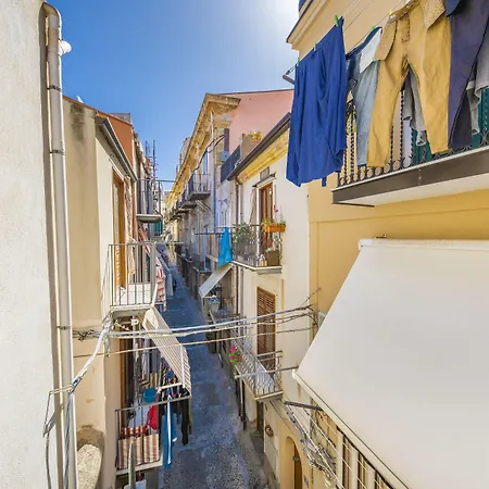 Frühstückspension Dafni E Naide Cefalù