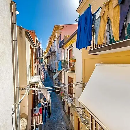 Ferienhaus Dafni E Naide Cefalù