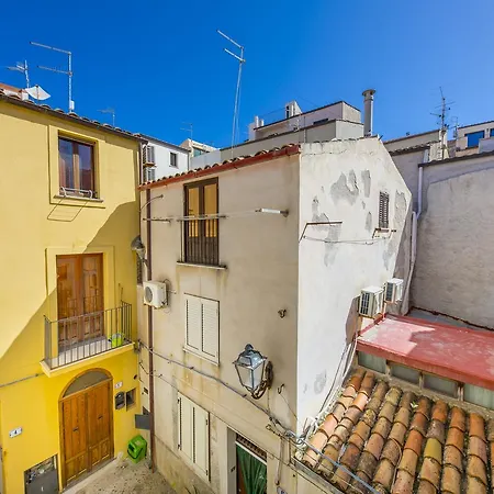 Dafni E Naide Cefalù