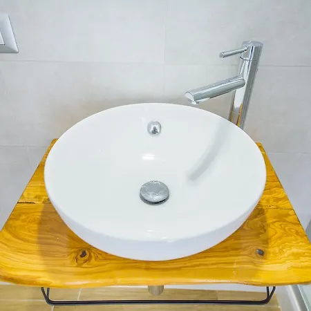 Dafni E Naide Frühstückspension 4*