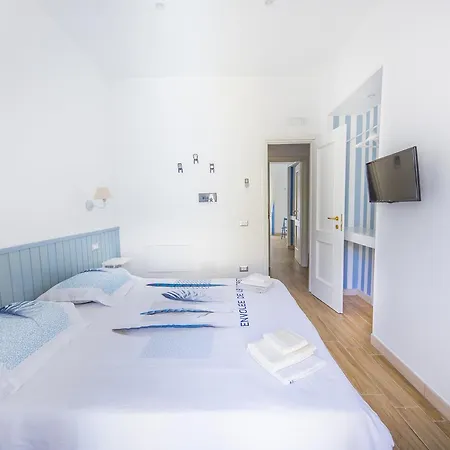 Bed & Breakfast Dafni E Naide Cefalù